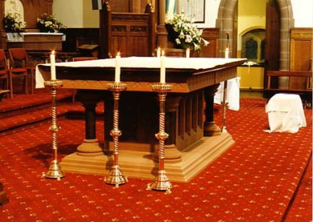 Altar left